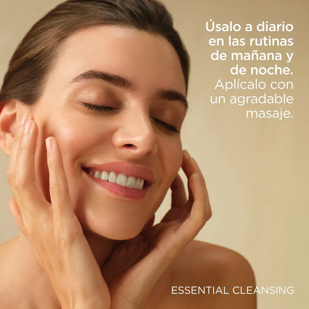 Essential Cleansing ISDINCEUTICS
